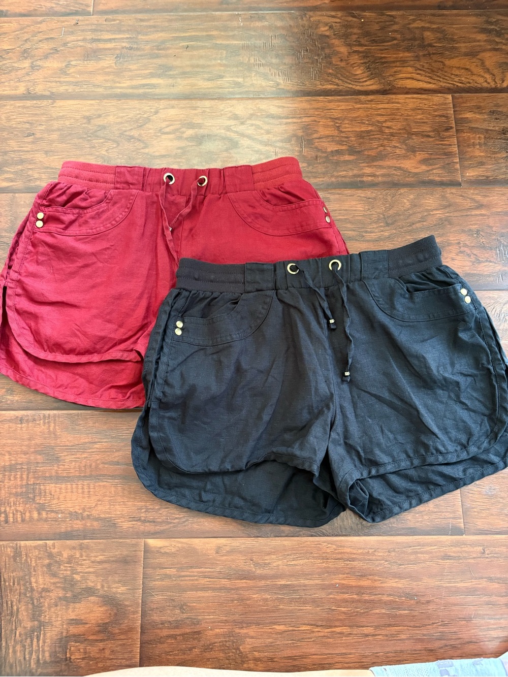 Guess Women’s Drawstring Linen Shorts Bundle